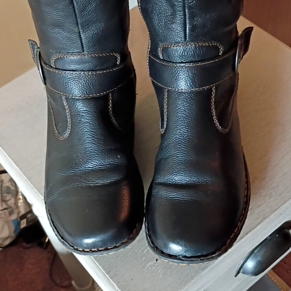 Women's Boots Black Calf High Zip Up, Lightly Adjustable, By b.o.c. - Picture 9 of 9